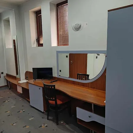 Hotel семеен максим *