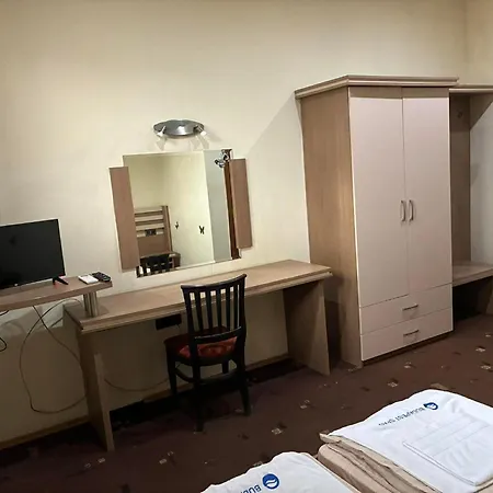 Hotel семеен максим